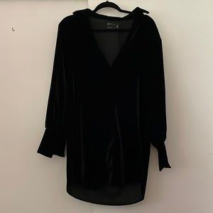 Black velvet long sleeve dress